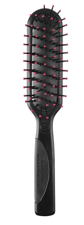 Cricket Static Free Sculpting 680 Brush